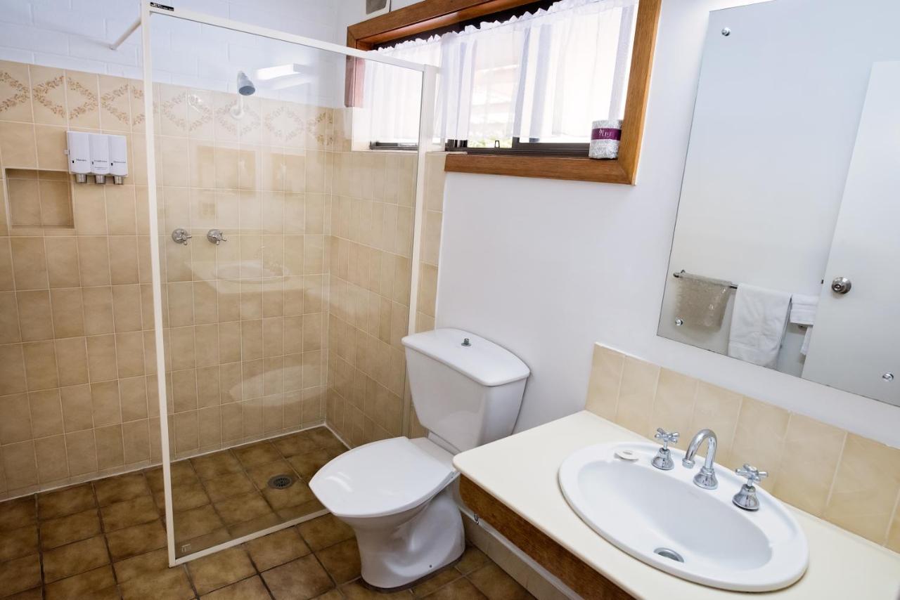 Elm Court Motel Albury Bagian luar foto