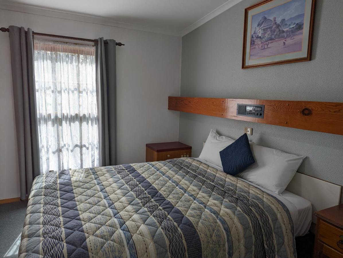 Elm Court Motel Albury Bagian luar foto